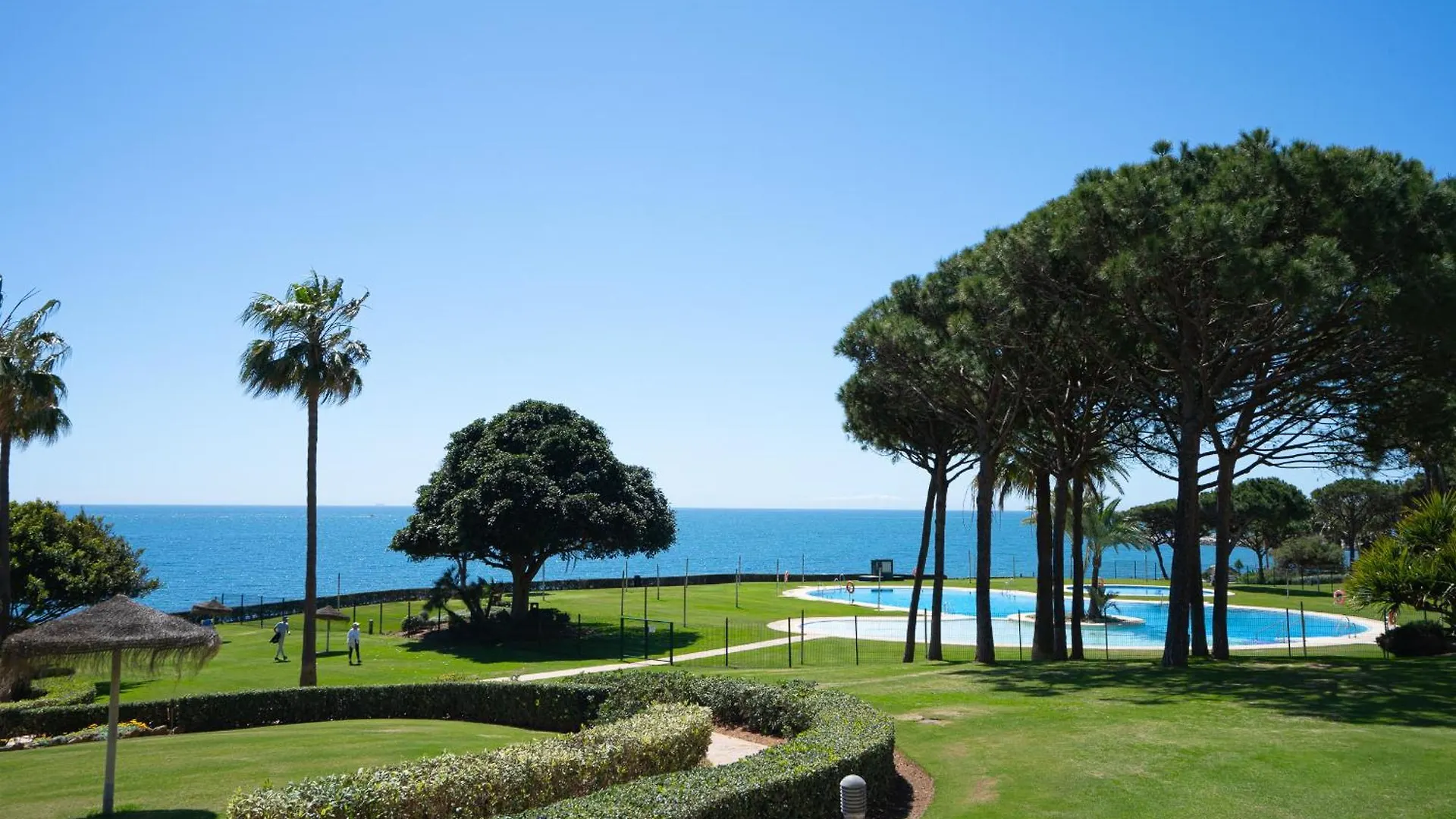 Beach-Line Apartment Marbella