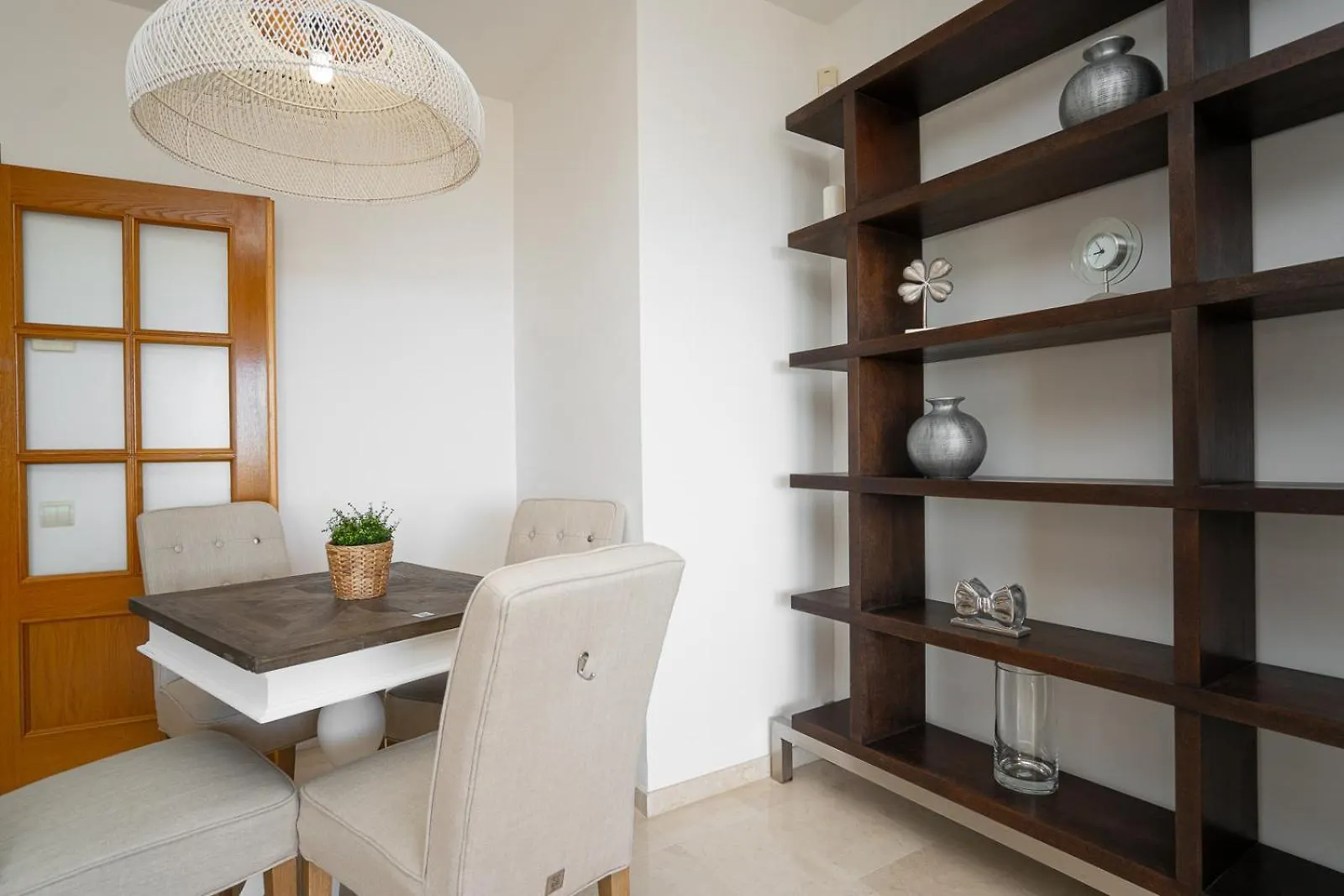 Beach-Line Apartment Marbella 0*,