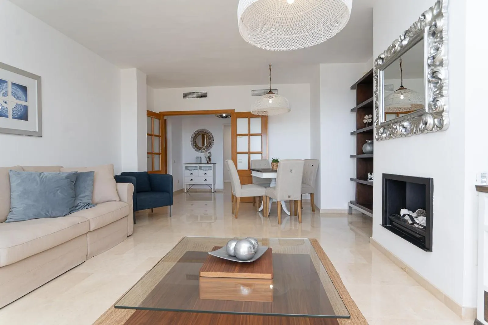 Beach-Line Apartment Marbella