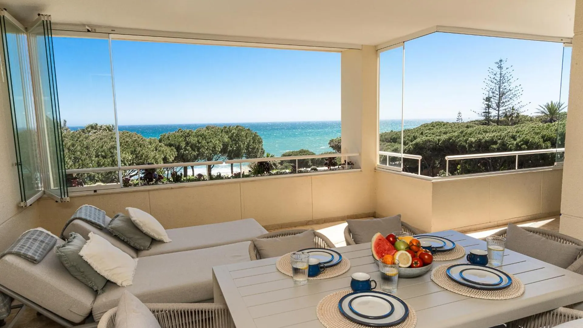 Beach-Line Apartment Marbella